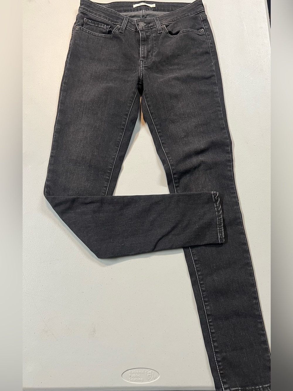 Levi’s 711 Skinny Jeans Women’s 27W 32L Black Gray Wash Stretch Denim